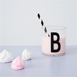 Børnekrus i Tritan med Arne Jacobsen vintage ABC  fra Design Letters