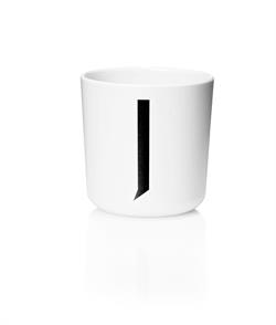 Børnekop Ecozen® børnekop med Arne Jacobsen bogstaver A til Z fra Design Letters
