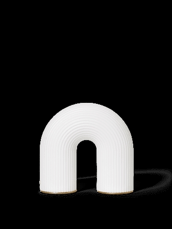 Vuelta ledningsfri bordlampe hvid fra Ferm Living